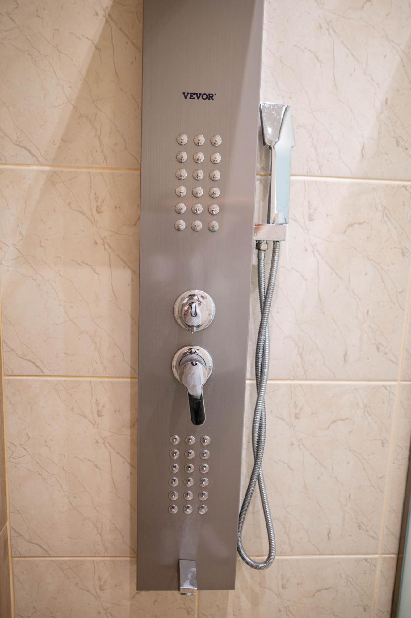 Kosnian City Suites B 외부 사진